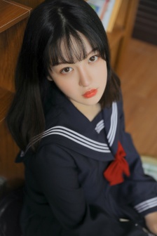 善良女秘书的秘密在线